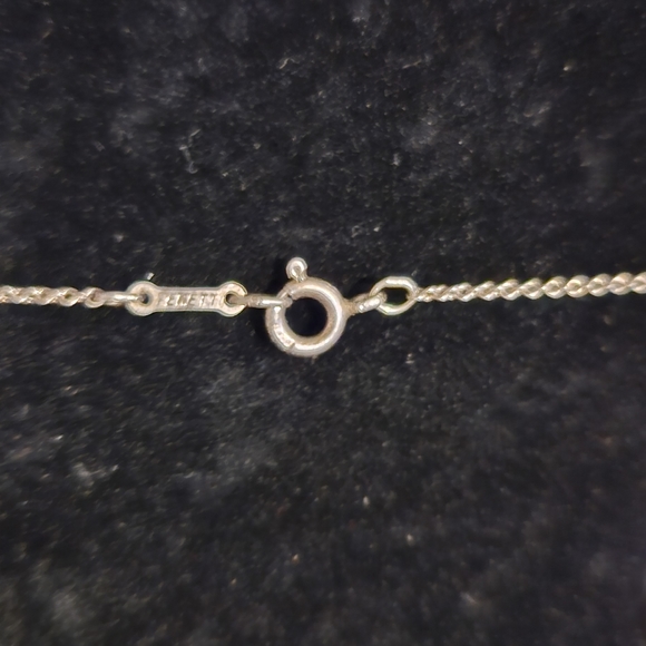 EUC Tiffany & Co bean pendant necklace - Picture 4 of 4